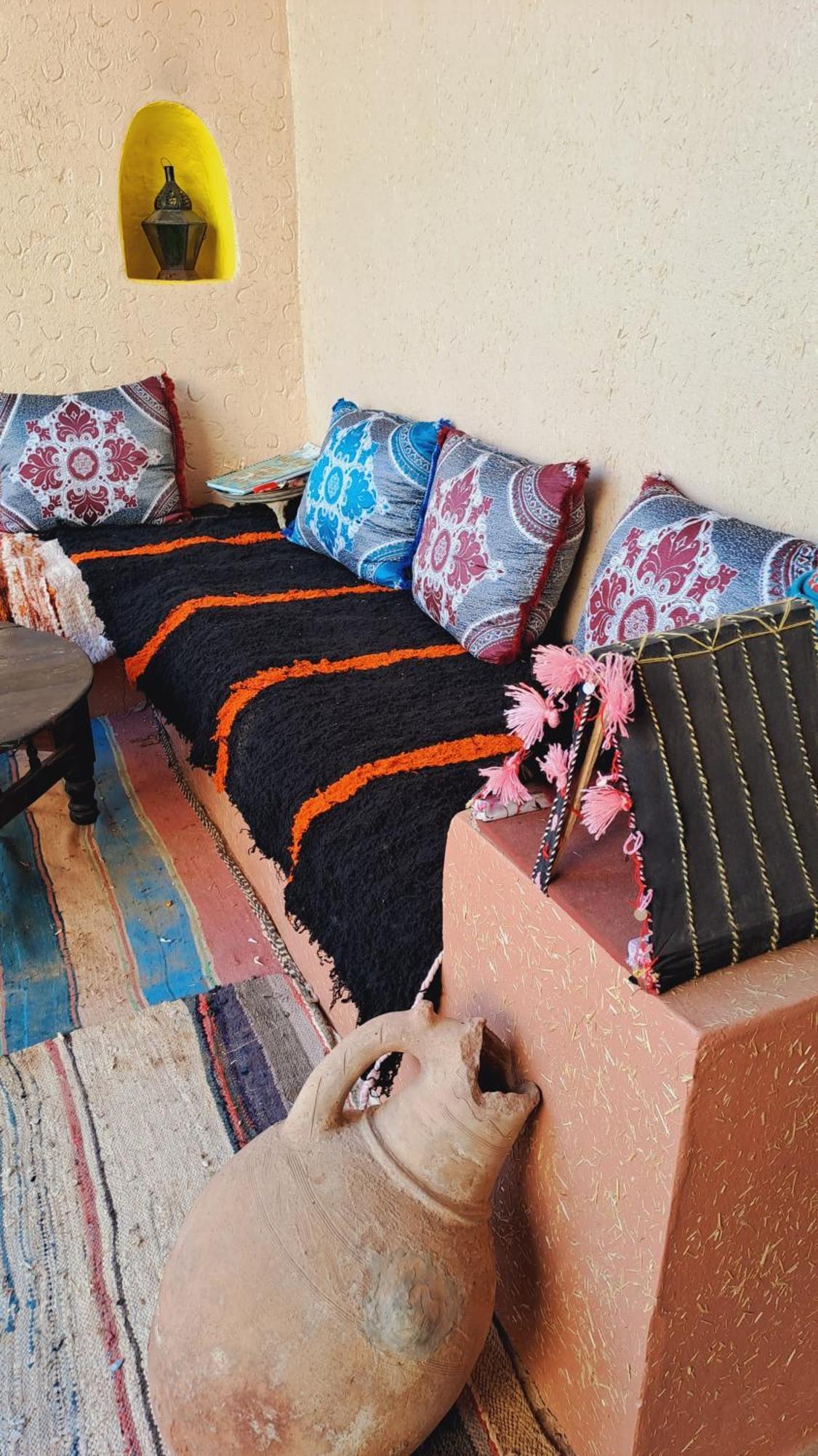 La Petite Maison Du Lac Iriki Foum Zguid Kültér fotó