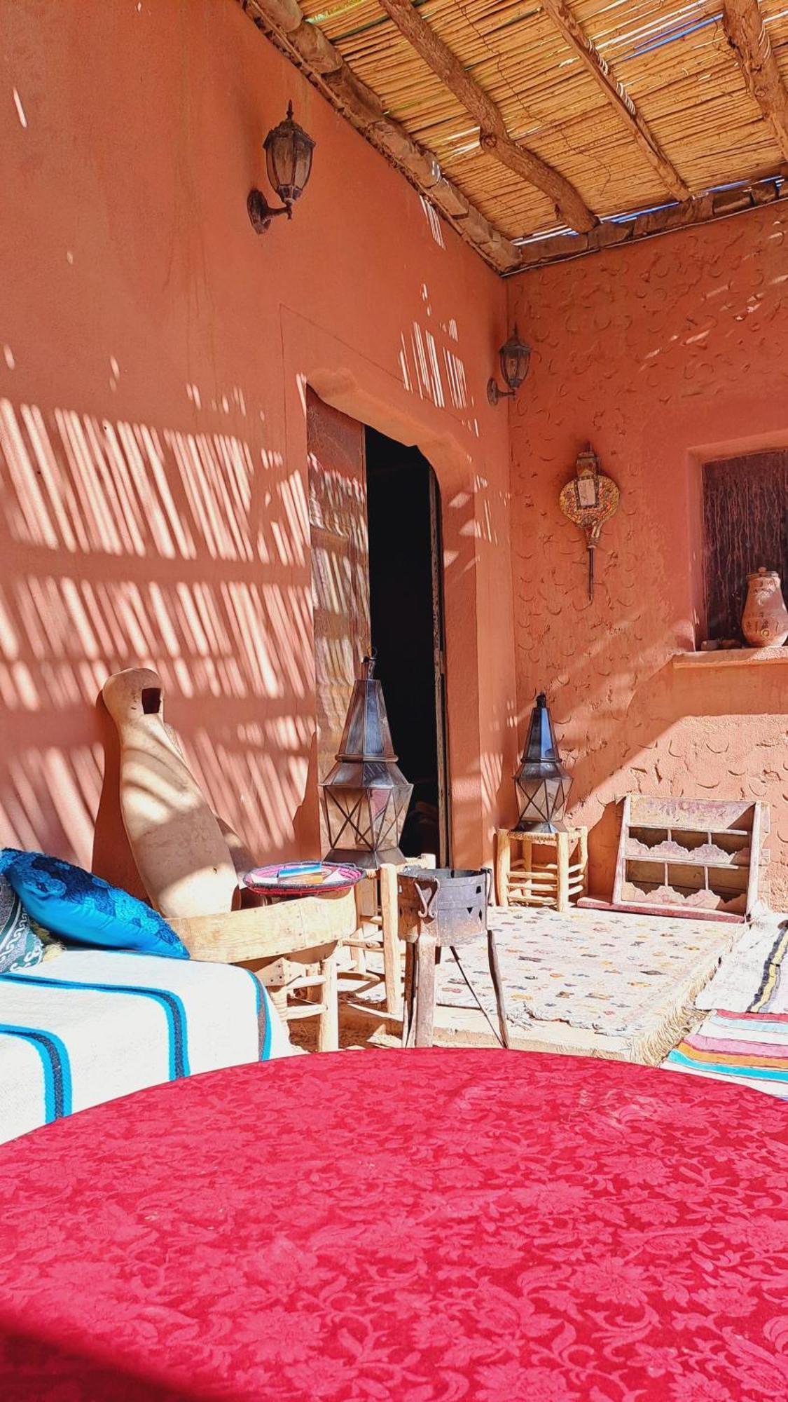 La Petite Maison Du Lac Iriki Foum Zguid Kültér fotó